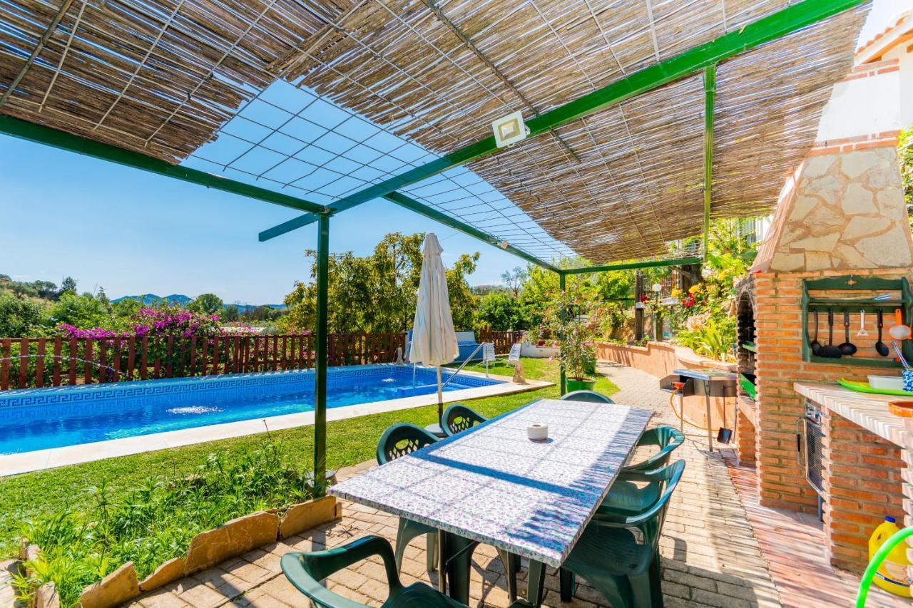 Villa Cubo'S Casa El Pantanillo Ardales Esterno foto